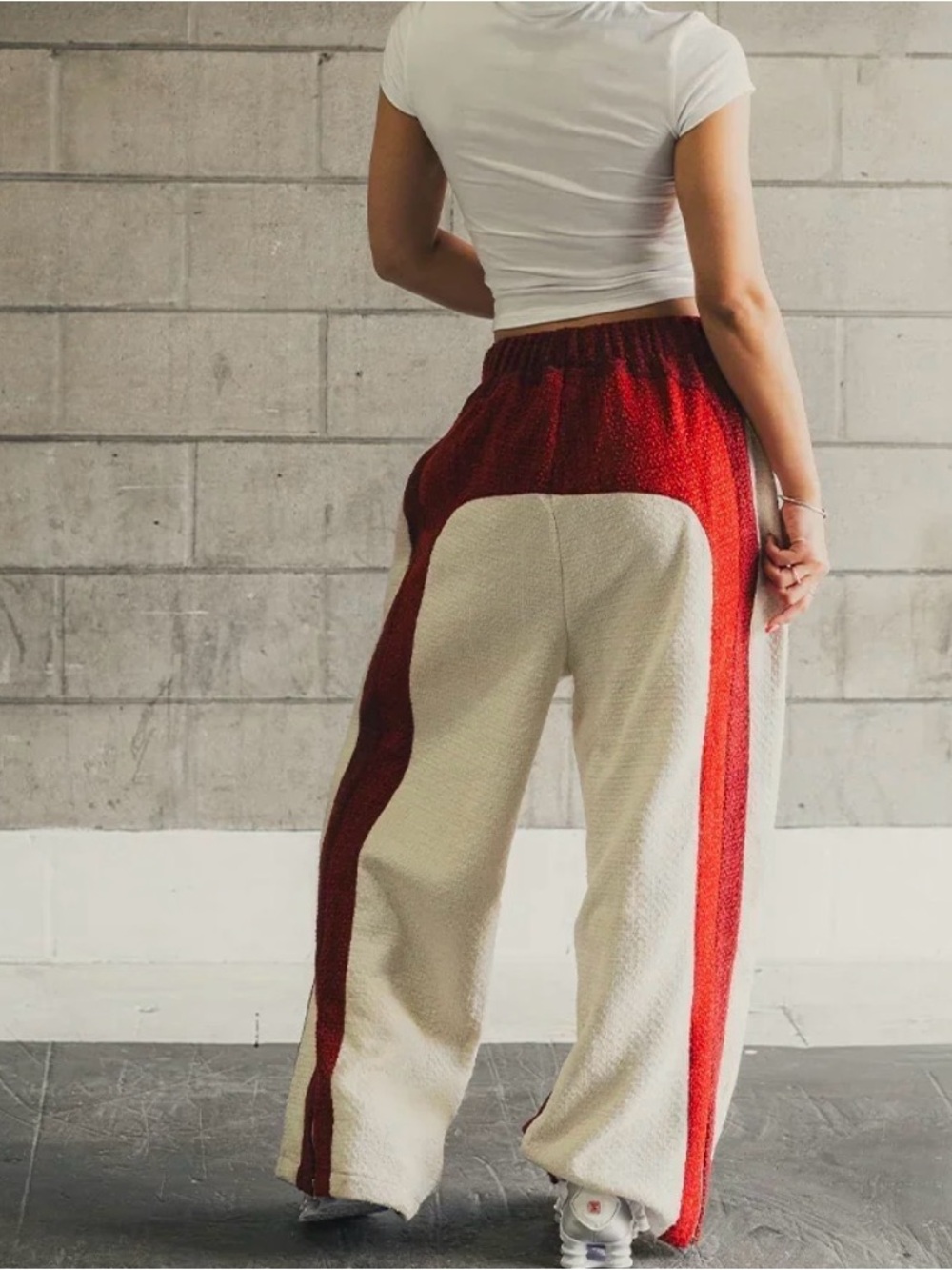 Pants - Picture 5 of 6